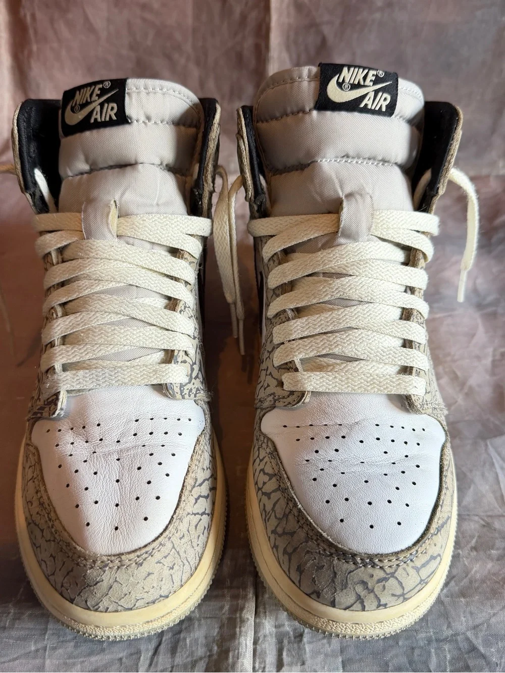 Nike Air Jordan Retro 1 High OG size 7Y